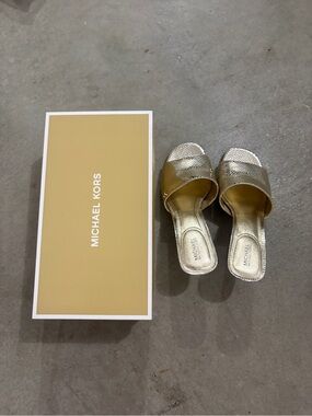 Michael Kors Gold Textured Slide Mules